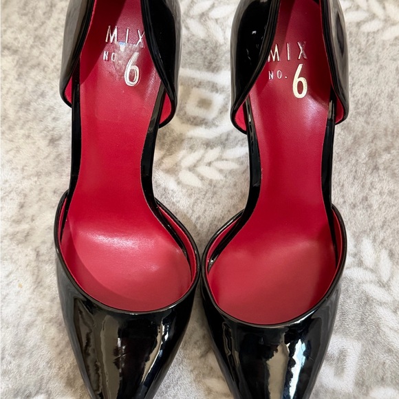 Mix No. 6 Glossy Black and Vibrant Red Heels - Picture 3 of 4